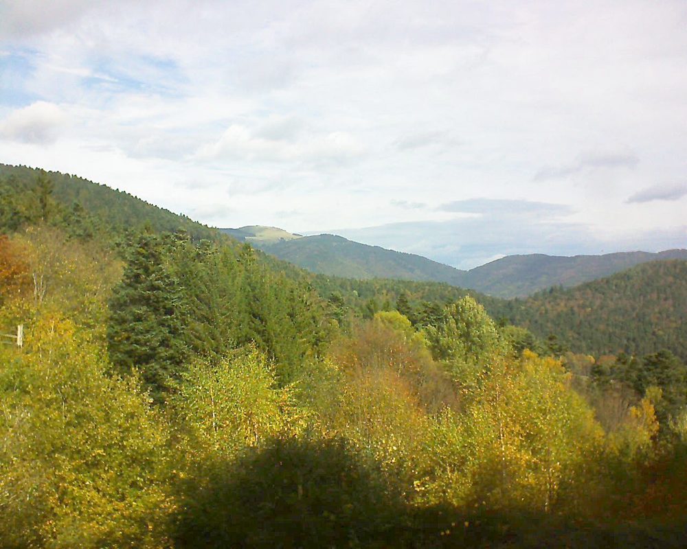 Le petit ballon vu depuis le Domaine Langmatt à Murbach le 21.10.2017 à 12:00 Le petit ballon (Alsace, Vosges) le 21.10.2017 à 12:00