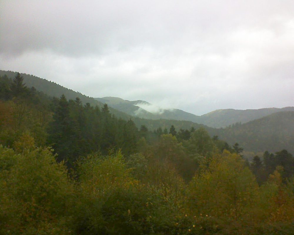 Le petit ballon vu depuis le Domaine Langmatt à Murbach le 22.10.2017 à 15:45 Le petit ballon (Alsace, Vosges) le 22.10.2017 à 15:45