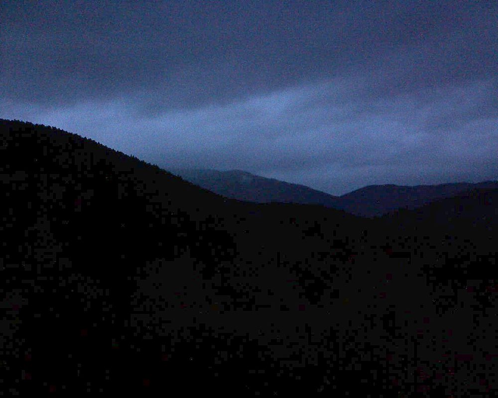 Le petit ballon vu depuis le Domaine Langmatt à Murbach le 23.10.2017 à 18:45 Le petit ballon (Alsace, Vosges) le 23.10.2017 à 18:45