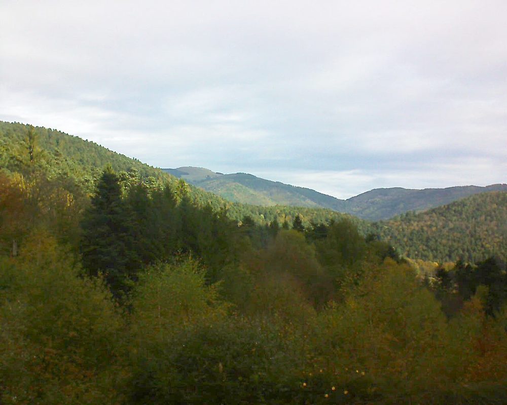 Le petit ballon vu depuis le Domaine Langmatt à Murbach le 24.10.2017 à 10:30 Le petit ballon (Alsace, Vosges) le 24.10.2017 à 10:30