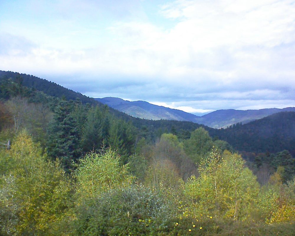Le petit ballon vu depuis le Domaine Langmatt à Murbach le 24.10.2017 à 14:30 Le petit ballon (Alsace, Vosges) le 24.10.2017 à 14:30