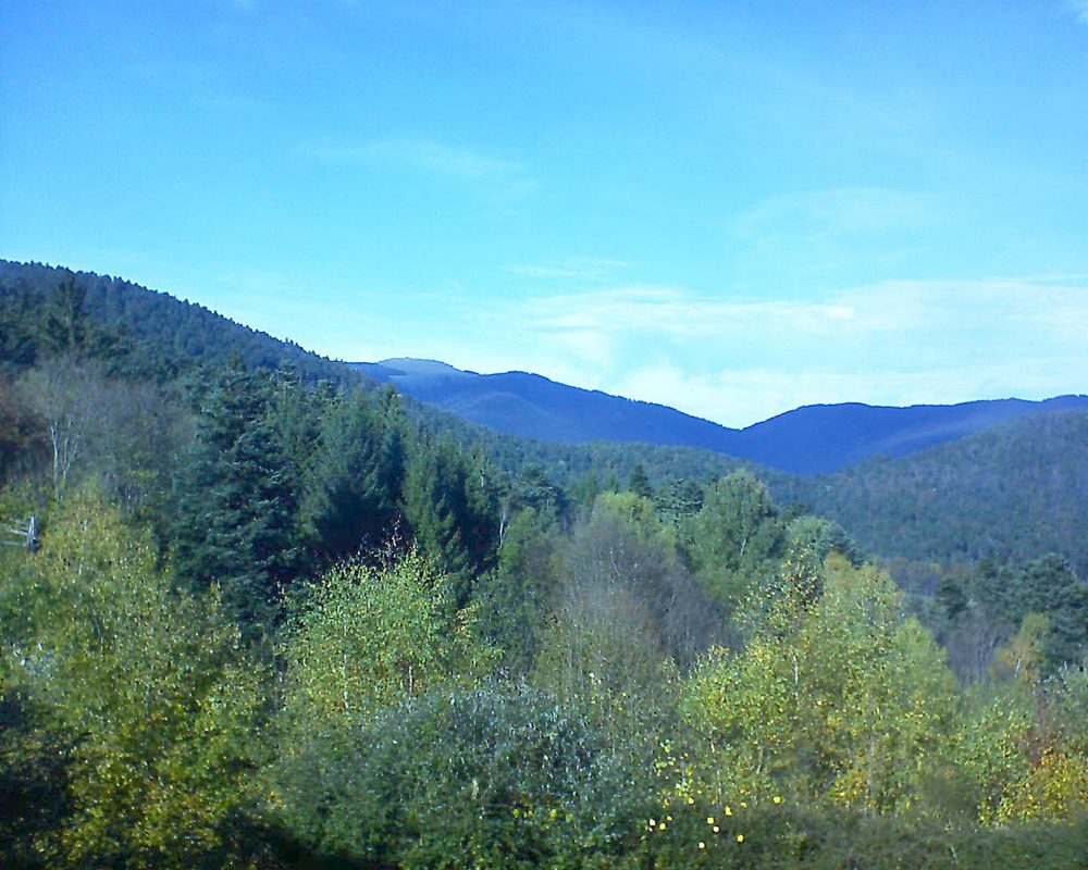 Le petit ballon vu depuis le Domaine Langmatt à Murbach le 26.10.2017 à 14:45 Le petit ballon (Alsace, Vosges) le 26.10.2017 à 14:45