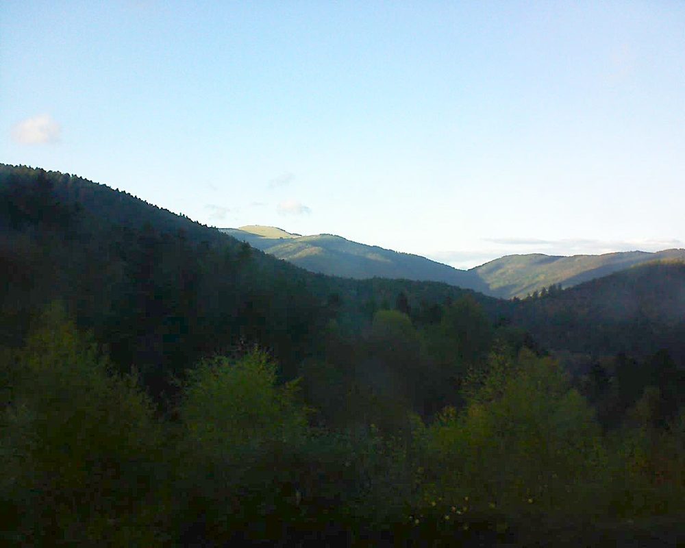 Le petit ballon vu depuis le Domaine Langmatt à Murbach le 27.10.2017 à 17:15 Le petit ballon (Alsace, Vosges) le 27.10.2017 à 17:15