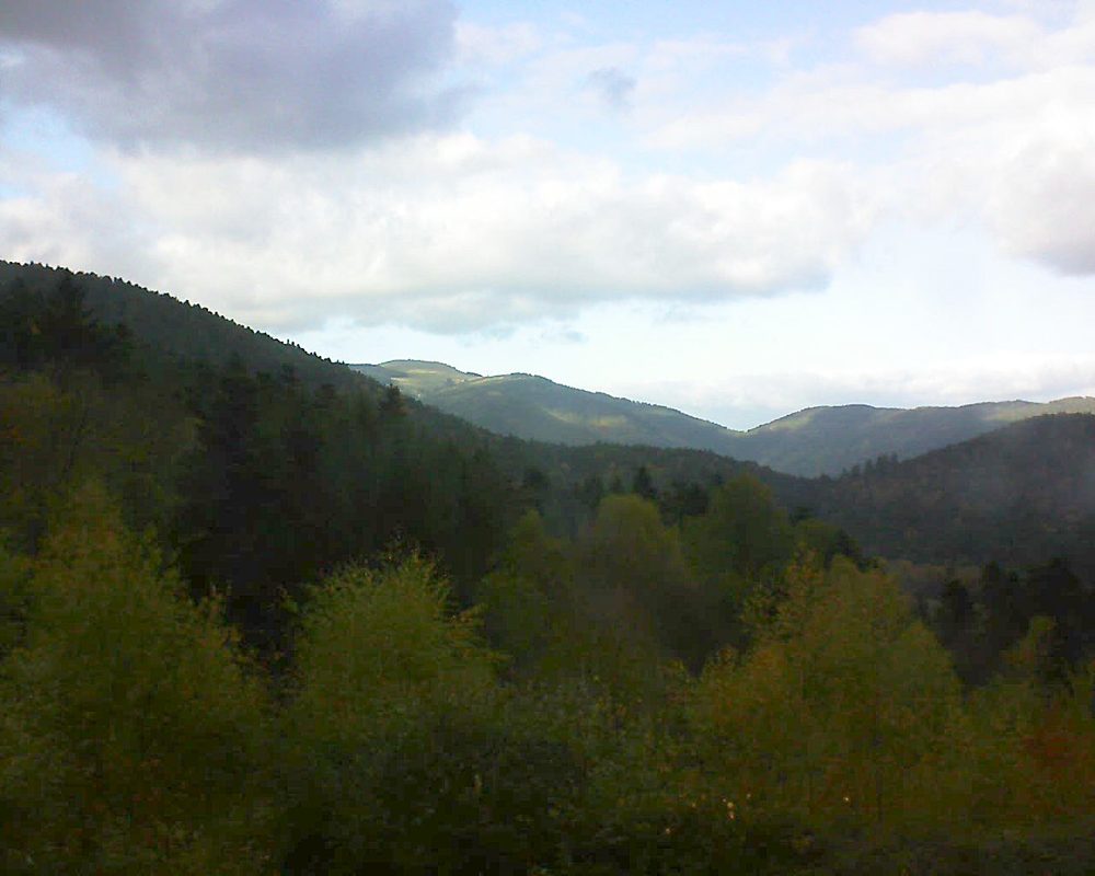 Le petit ballon vu depuis le Domaine Langmatt à Murbach le 30.10.2017 à 15:00 Le petit ballon (Alsace, Vosges) le 30.10.2017 à 15:00