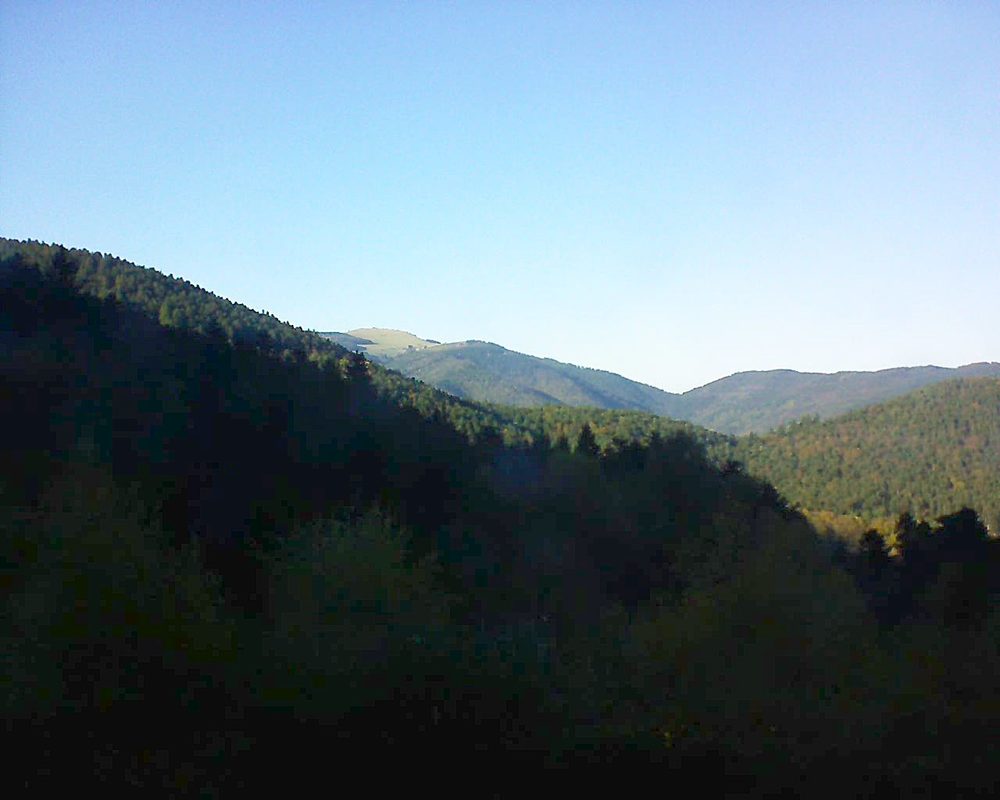 Le petit ballon vu depuis le Domaine Langmatt à Murbach le 31.10.2017 à 15:15 Le petit ballon (Alsace, Vosges) le 31.10.2017 à 15:15