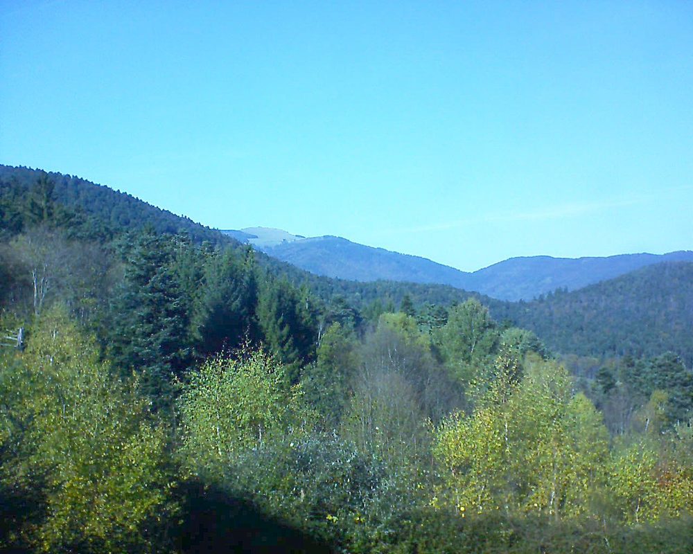 Le petit ballon vu depuis le Domaine Langmatt à Murbach le 01.11.2017 à 13:45 Le petit ballon (Alsace, Vosges) le 01.11.2017 à 13:45