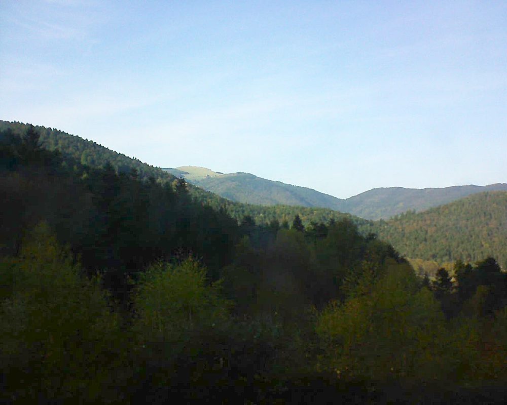 Le petit ballon vu depuis le Domaine Langmatt à Murbach le 01.11.2017 à 15:00 Le petit ballon (Alsace, Vosges) le 01.11.2017 à 15:00