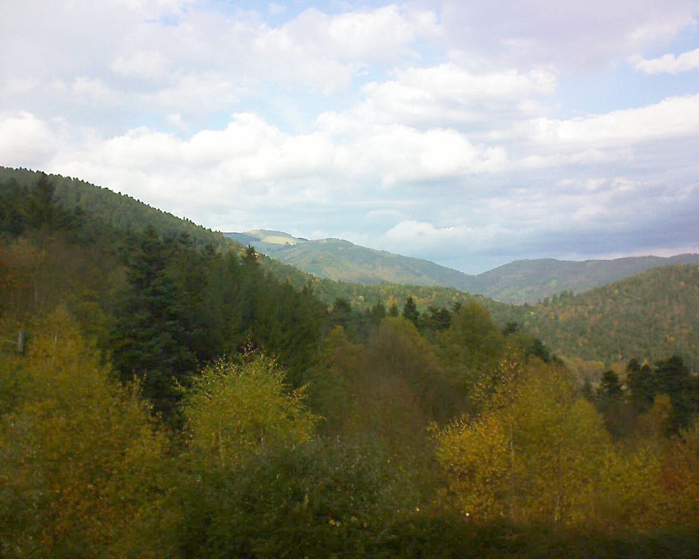 Le petit ballon vu depuis le Domaine Langmatt à Murbach le 04.11.2017 à 12:45 Le petit ballon (Alsace, Vosges) le 04.11.2017 à 12:45
