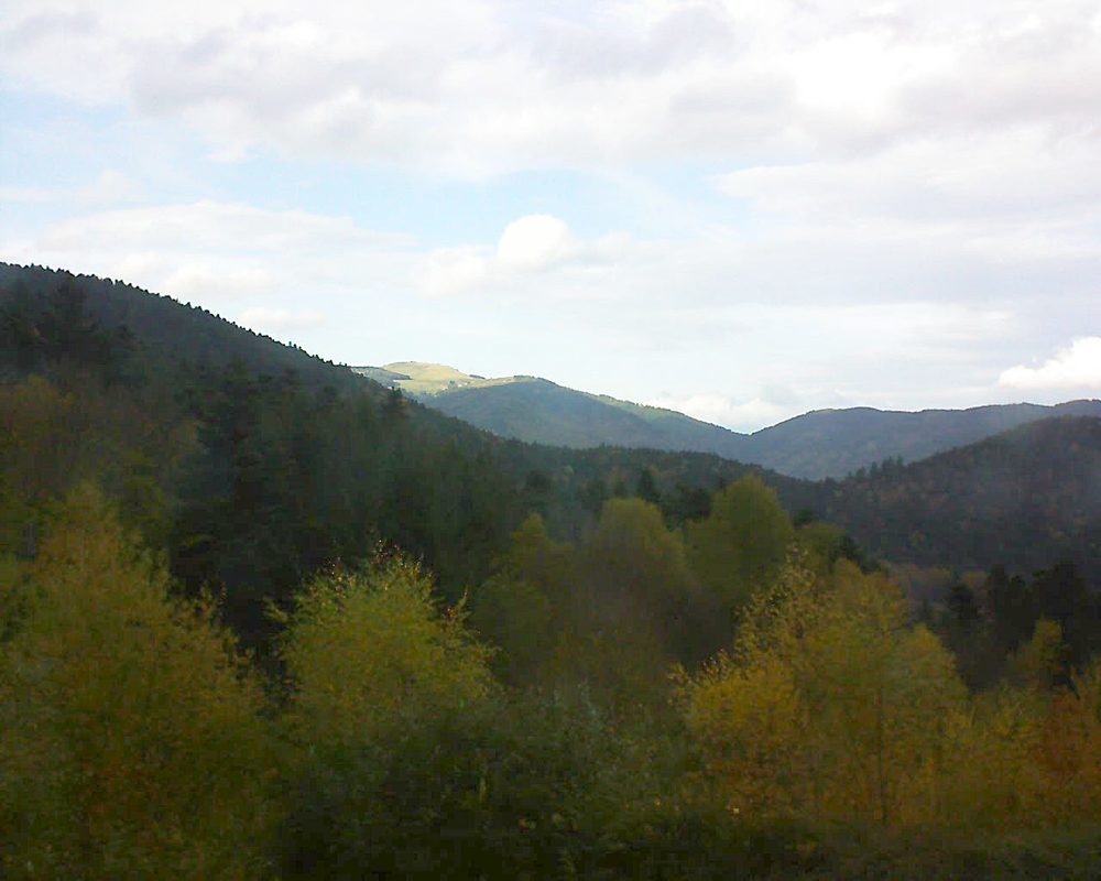 Le petit ballon vu depuis le Domaine Langmatt à Murbach le 04.11.2017 à 14:45 Le petit ballon (Alsace, Vosges) le 04.11.2017 à 14:45