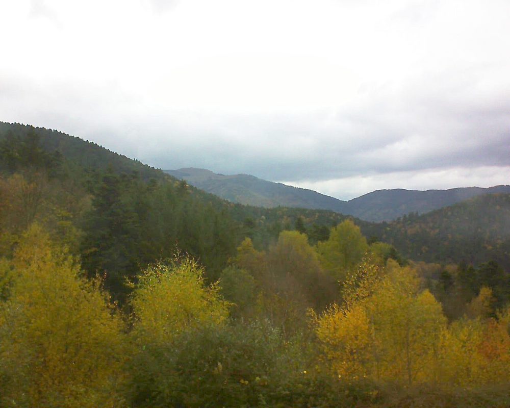 Le petit ballon vu depuis le Domaine Langmatt à Murbach le 05.11.2017 à 12:15 Le petit ballon (Alsace, Vosges) le 05.11.2017 à 12:15