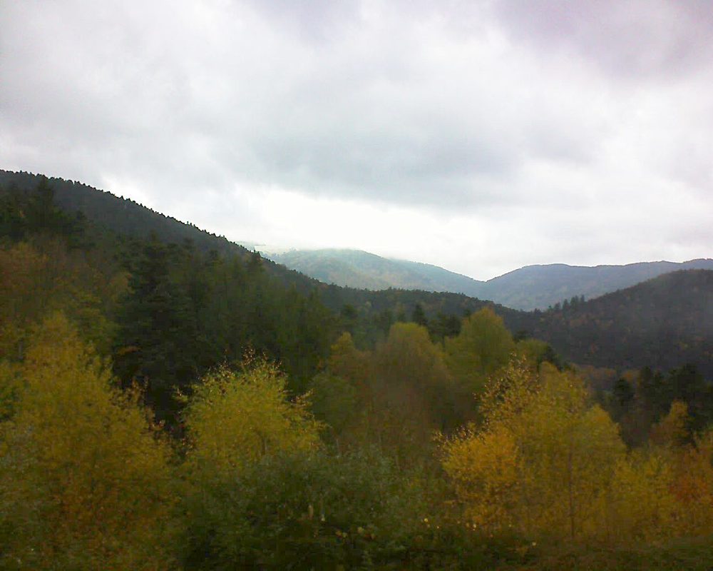 Le petit ballon vu depuis le Domaine Langmatt à Murbach le 06.11.2017 à 12:00 Le petit ballon (Alsace, Vosges) le 06.11.2017 à 12:00