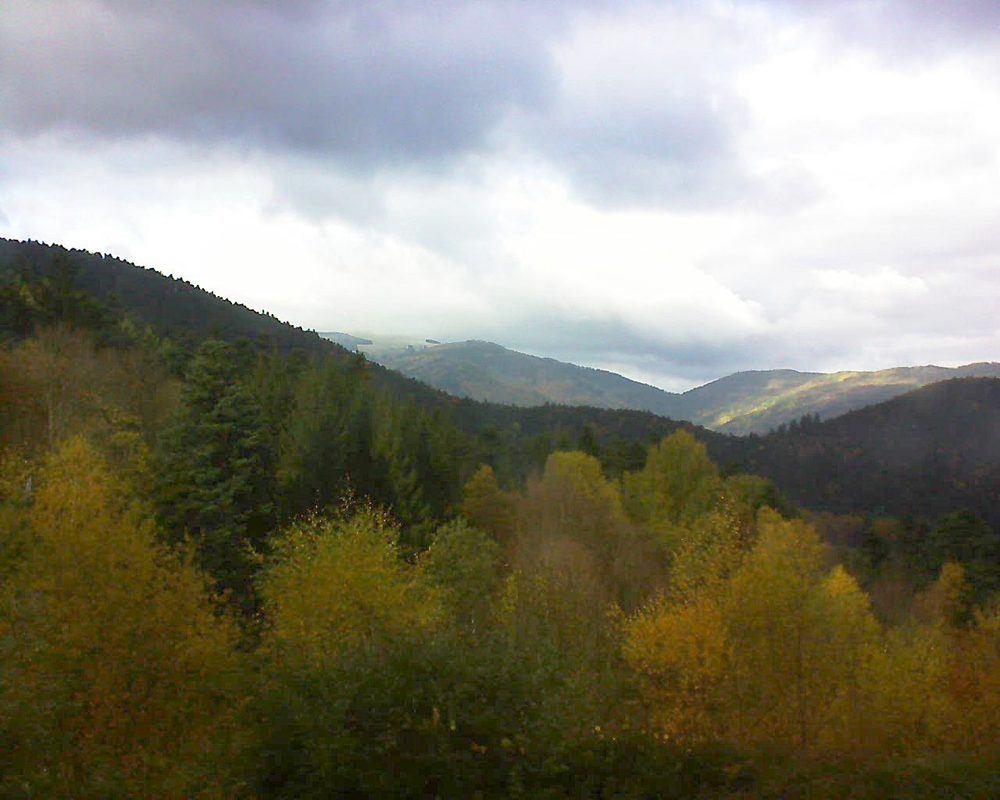 Le petit ballon vu depuis le Domaine Langmatt à Murbach le 06.11.2017 à 14:00 Le petit ballon (Alsace, Vosges) le 06.11.2017 à 14:00