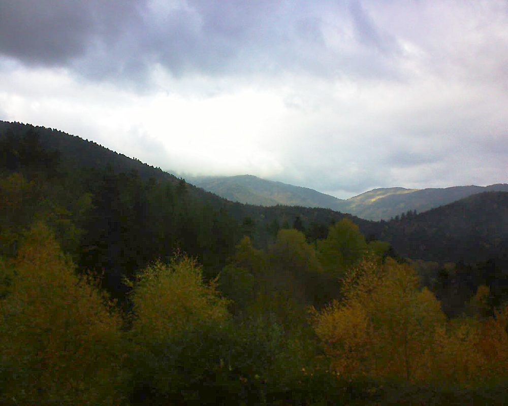 Le petit ballon vu depuis le Domaine Langmatt à Murbach le 06.11.2017 à 15:00 Le petit ballon (Alsace, Vosges) le 06.11.2017 à 15:00