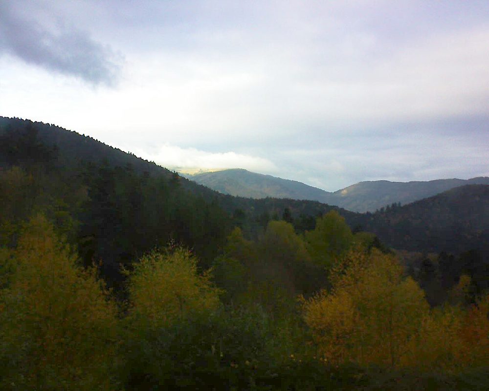 Le petit ballon vu depuis le Domaine Langmatt à Murbach le 06.11.2017 à 15:30 Le petit ballon (Alsace, Vosges) le 06.11.2017 à 15:30