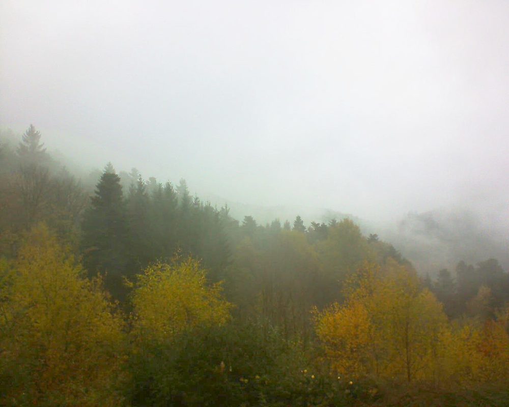 Le petit ballon vu depuis le Domaine Langmatt à Murbach le 08.11.2017 à 12:00 Le petit ballon (Alsace, Vosges) le 08.11.2017 à 12:00