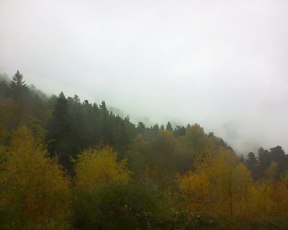 Le petit ballon vu depuis le Domaine Langmatt à Murbach le 08.11.2017 à 13:00 Le petit ballon (Alsace, Vosges) le 08.11.2017 à 13:00