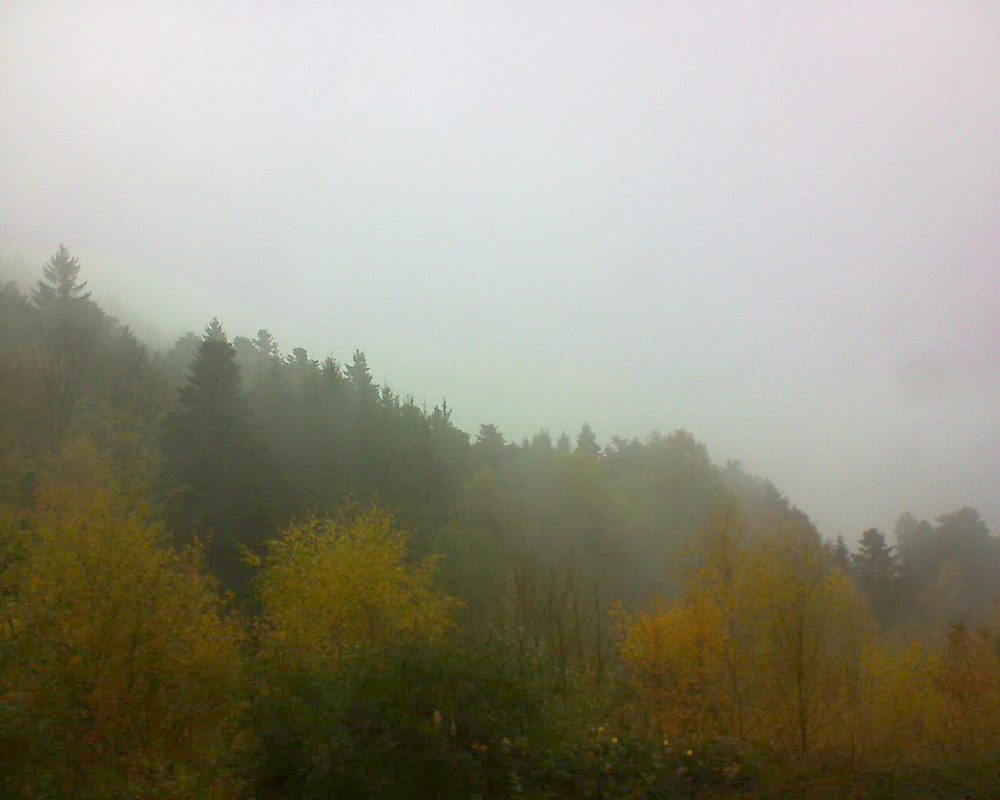 Le petit ballon vu depuis le Domaine Langmatt à Murbach le 08.11.2017 à 15:00 Le petit ballon (Alsace, Vosges) le 08.11.2017 à 15:00