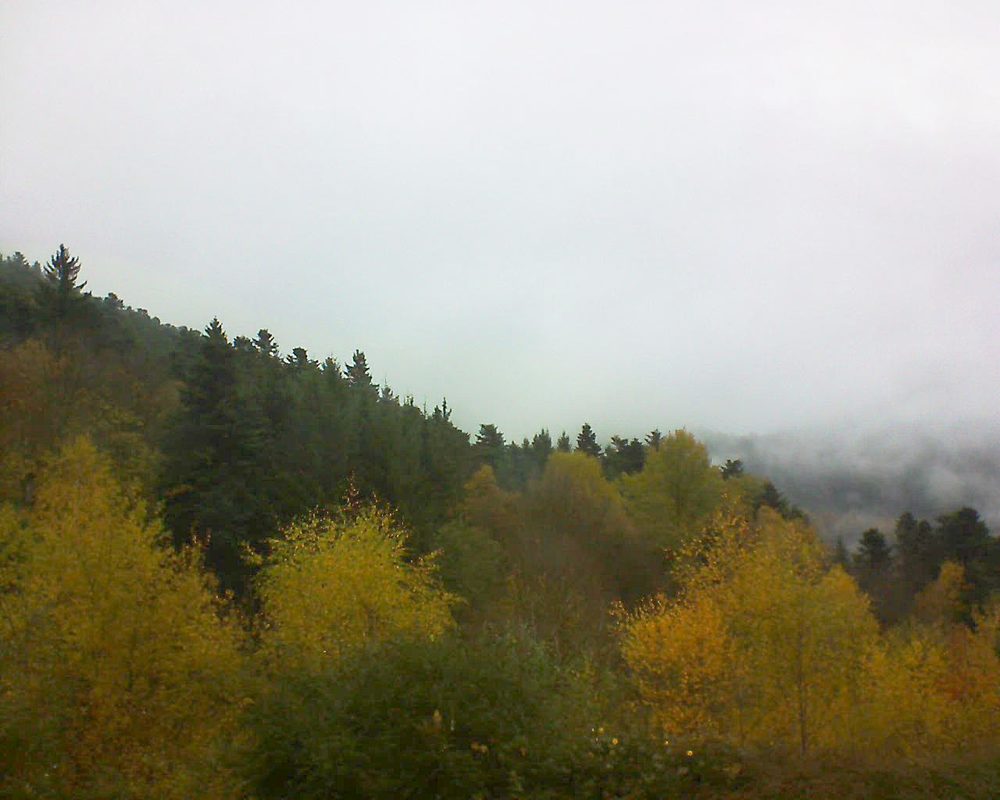Le petit ballon vu depuis le Domaine Langmatt à Murbach le 09.11.2017 à 11:45 Le petit ballon (Alsace, Vosges) le 09.11.2017 à 11:45