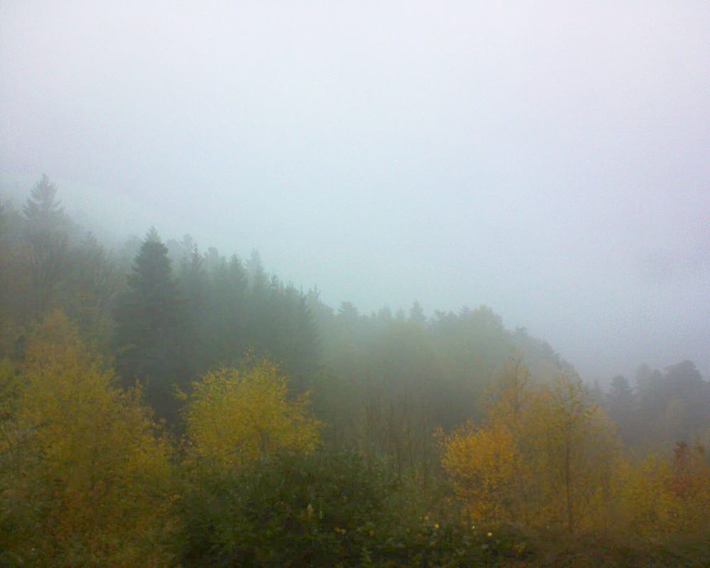 Le petit ballon vu depuis le Domaine Langmatt à Murbach le 09.11.2017 à 16:00 Le petit ballon (Alsace, Vosges) le 09.11.2017 à 16:00
