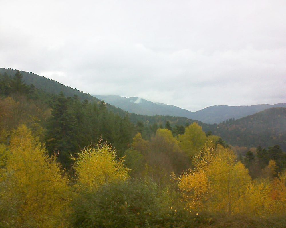 Le petit ballon vu depuis le Domaine Langmatt à Murbach le 10.11.2017 à 12:00 Le petit ballon (Alsace, Vosges) le 10.11.2017 à 12:00