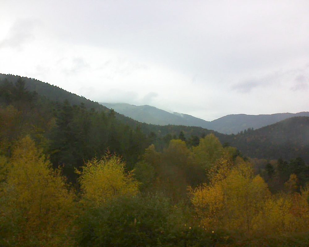 Le petit ballon vu depuis le Domaine Langmatt à Murbach le 10.11.2017 à 12:45 Le petit ballon (Alsace, Vosges) le 10.11.2017 à 12:45
