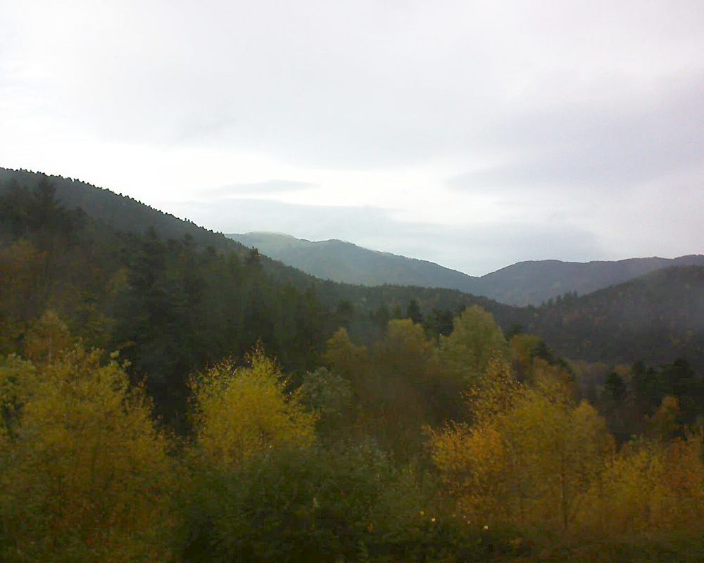 Le petit ballon vu depuis le Domaine Langmatt à Murbach le 10.11.2017 à 13:30 Le petit ballon (Alsace, Vosges) le 10.11.2017 à 13:30