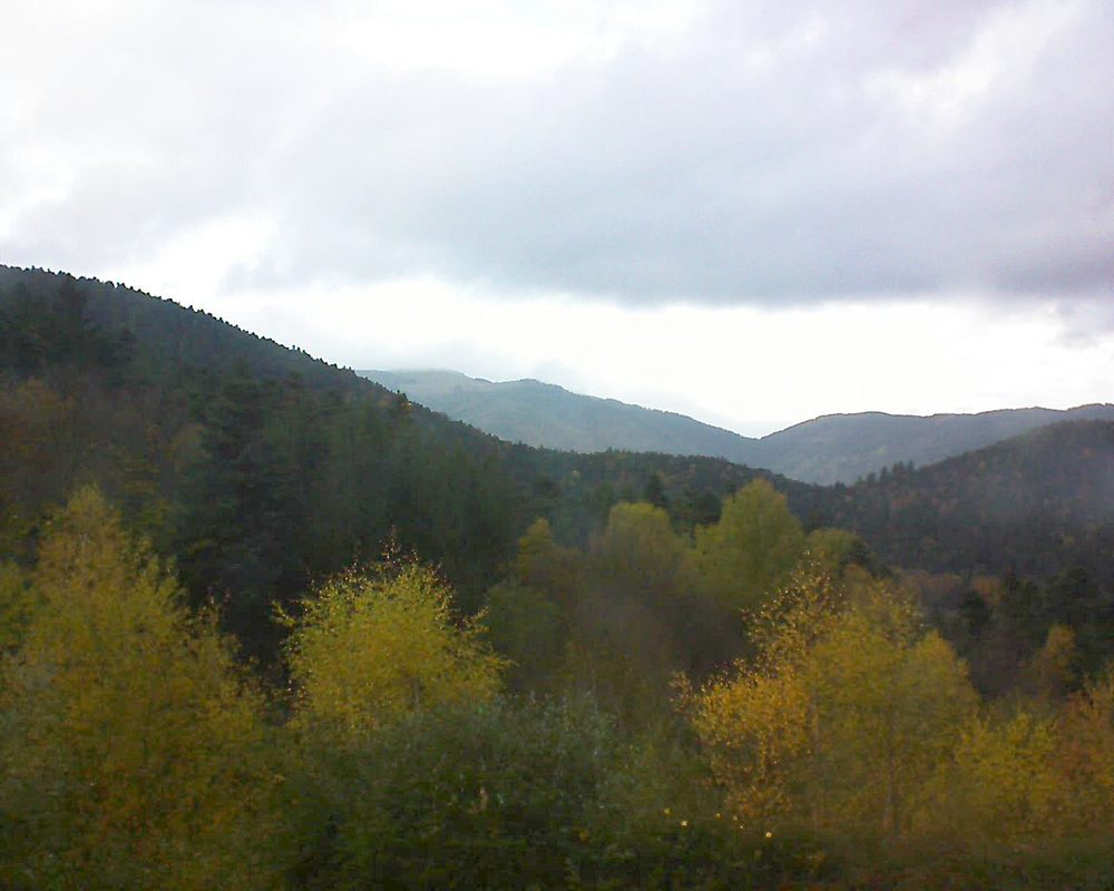 Le petit ballon vu depuis le Domaine Langmatt à Murbach le 10.11.2017 à 15:30 Le petit ballon (Alsace, Vosges) le 10.11.2017 à 15:30