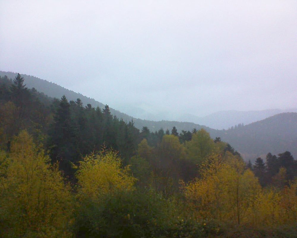 Le petit ballon vu depuis le Domaine Langmatt à Murbach le 11.11.2017 à 16:00 Le petit ballon (Alsace, Vosges) le 11.11.2017 à 16:00