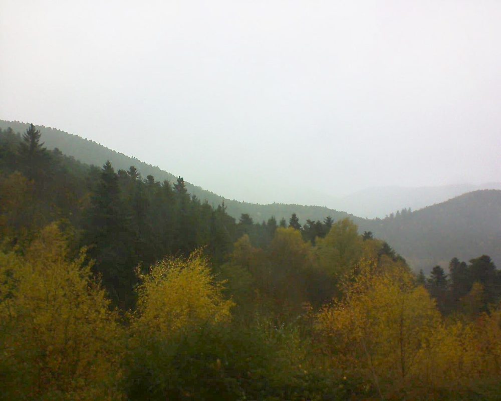 Le petit ballon vu depuis le Domaine Langmatt à Murbach le 12.11.2017 à 11:45 Le petit ballon (Alsace, Vosges) le 12.11.2017 à 11:45