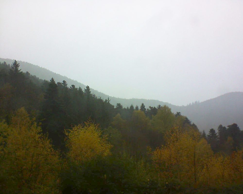 Le petit ballon vu depuis le Domaine Langmatt à Murbach le 12.11.2017 à 13:00 Le petit ballon (Alsace, Vosges) le 12.11.2017 à 13:00