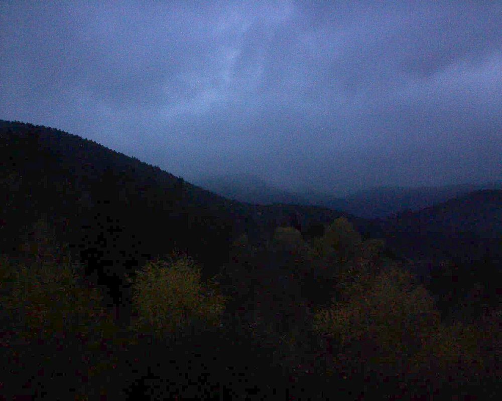Le petit ballon vu depuis le Domaine Langmatt à Murbach le 12.11.2017 à 17:15 Le petit ballon (Alsace, Vosges) le 12.11.2017 à 17:15