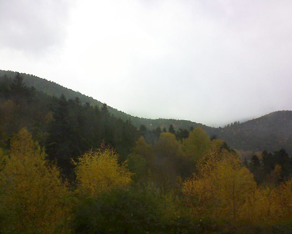 Le petit ballon vu depuis le Domaine Langmatt à Murbach le 13.11.2017 à 11:30 Le petit ballon (Alsace, Vosges) le 13.11.2017 à 11:30