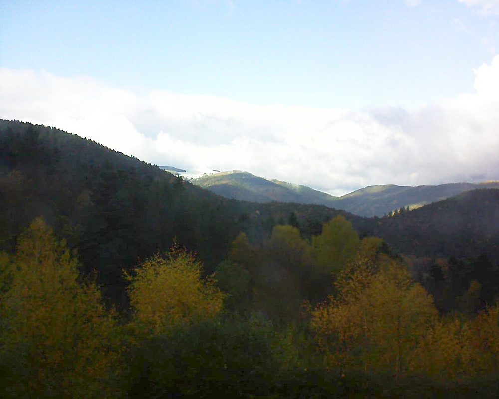Le petit ballon vu depuis le Domaine Langmatt à Murbach le 13.11.2017 à 14:30 Le petit ballon (Alsace, Vosges) le 13.11.2017 à 14:30