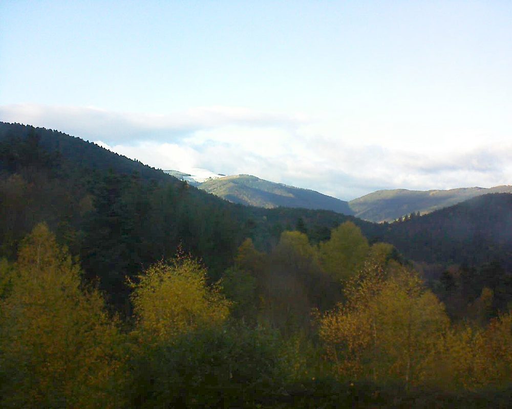 Le petit ballon vu depuis le Domaine Langmatt à Murbach le 13.11.2017 à 15:45 Le petit ballon (Alsace, Vosges) le 13.11.2017 à 15:45