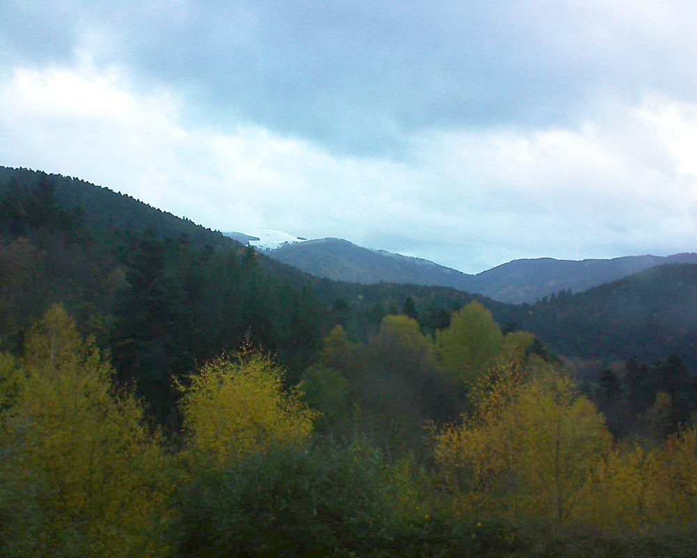 Le petit ballon vu depuis le Domaine Langmatt à Murbach le 13.11.2017 à 16:45 Le petit ballon (Alsace, Vosges) le 13.11.2017 à 16:45