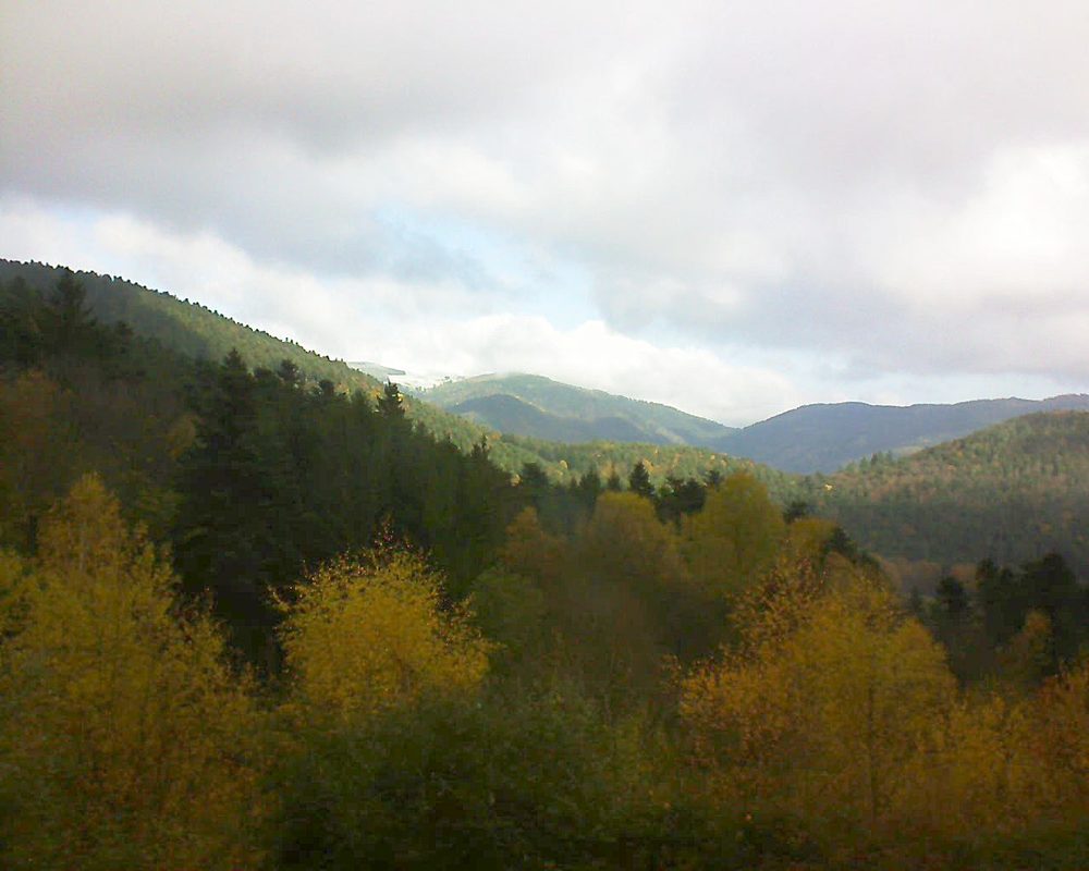 Le petit ballon vu depuis le Domaine Langmatt à Murbach le 14.11.2017 à 10:30 Le petit ballon (Alsace, Vosges) le 14.11.2017 à 10:30