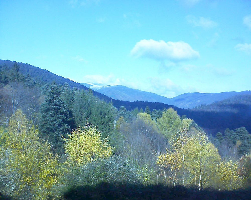 Le petit ballon vu depuis le Domaine Langmatt à Murbach le 14.11.2017 à 12:30 Le petit ballon (Alsace, Vosges) le 14.11.2017 à 12:30