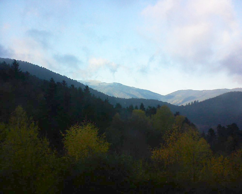 Le petit ballon vu depuis le Domaine Langmatt à Murbach le 14.11.2017 à 15:15 Le petit ballon (Alsace, Vosges) le 14.11.2017 à 15:15
