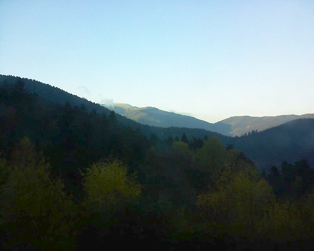 Le petit ballon vu depuis le Domaine Langmatt à Murbach le 14.11.2017 à 16:15 Le petit ballon (Alsace, Vosges) le 14.11.2017 à 16:15