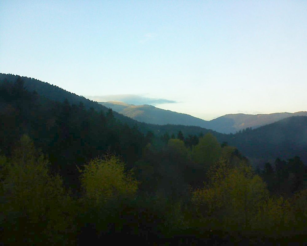 Le petit ballon vu depuis le Domaine Langmatt à Murbach le 14.11.2017 à 16:30 Le petit ballon (Alsace, Vosges) le 14.11.2017 à 16:30
