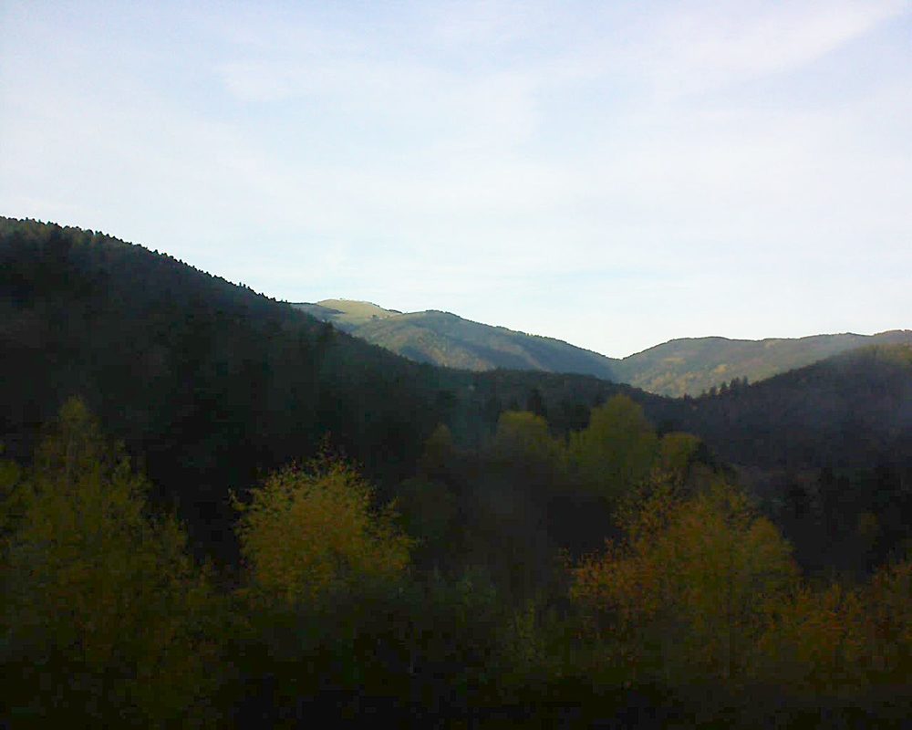 Le petit ballon vu depuis le Domaine Langmatt à Murbach le 15.11.2017 à 15:30 Le petit ballon (Alsace, Vosges) le 15.11.2017 à 15:30