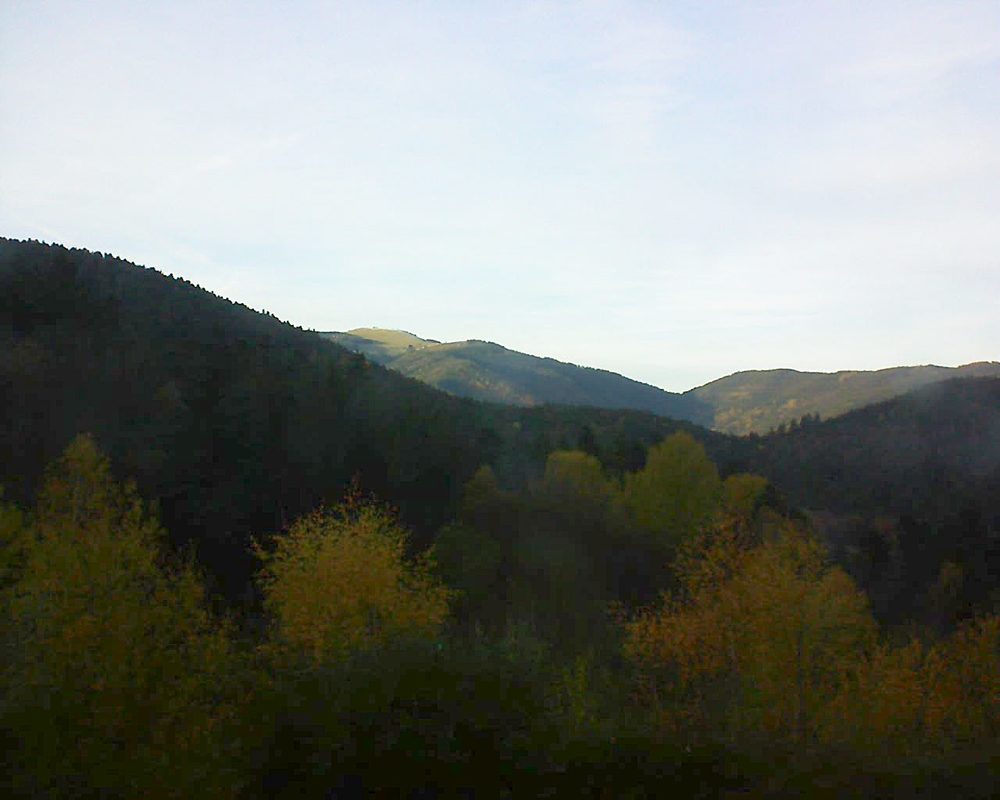 Le petit ballon vu depuis le Domaine Langmatt à Murbach le 15.11.2017 à 16:00 Le petit ballon (Alsace, Vosges) le 15.11.2017 à 16:00