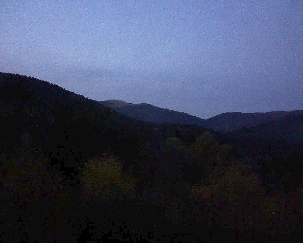 Le petit ballon vu depuis le Domaine Langmatt à Murbach le 15.11.2017 à 17:15 Le petit ballon (Alsace, Vosges) le 15.11.2017 à 17:15