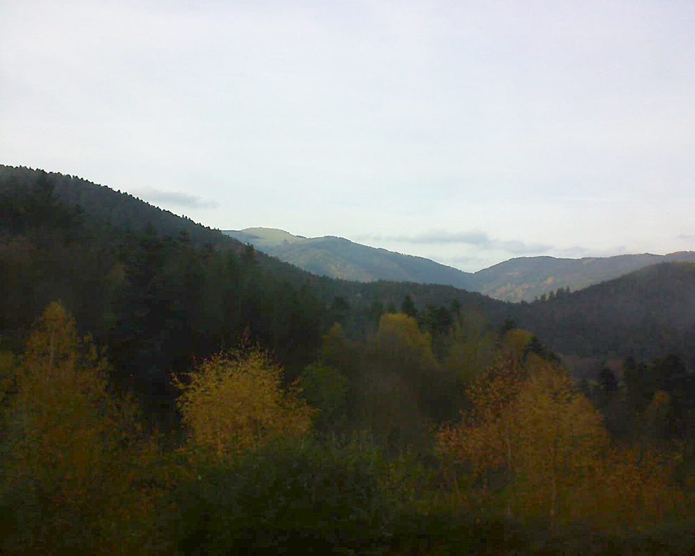 Le petit ballon vu depuis le Domaine Langmatt à Murbach le 18.11.2017 à 15:30 Le petit ballon (Alsace, Vosges) le 18.11.2017 à 15:30