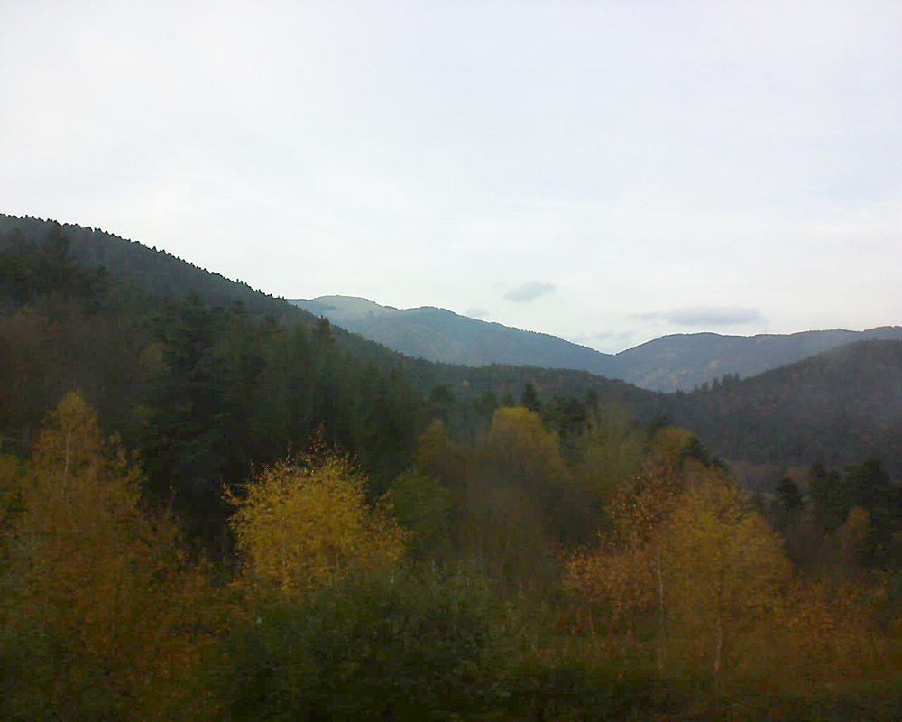 Le petit ballon vu depuis le Domaine Langmatt à Murbach le 18.11.2017 à 15:45 Le petit ballon (Alsace, Vosges) le 18.11.2017 à 15:45