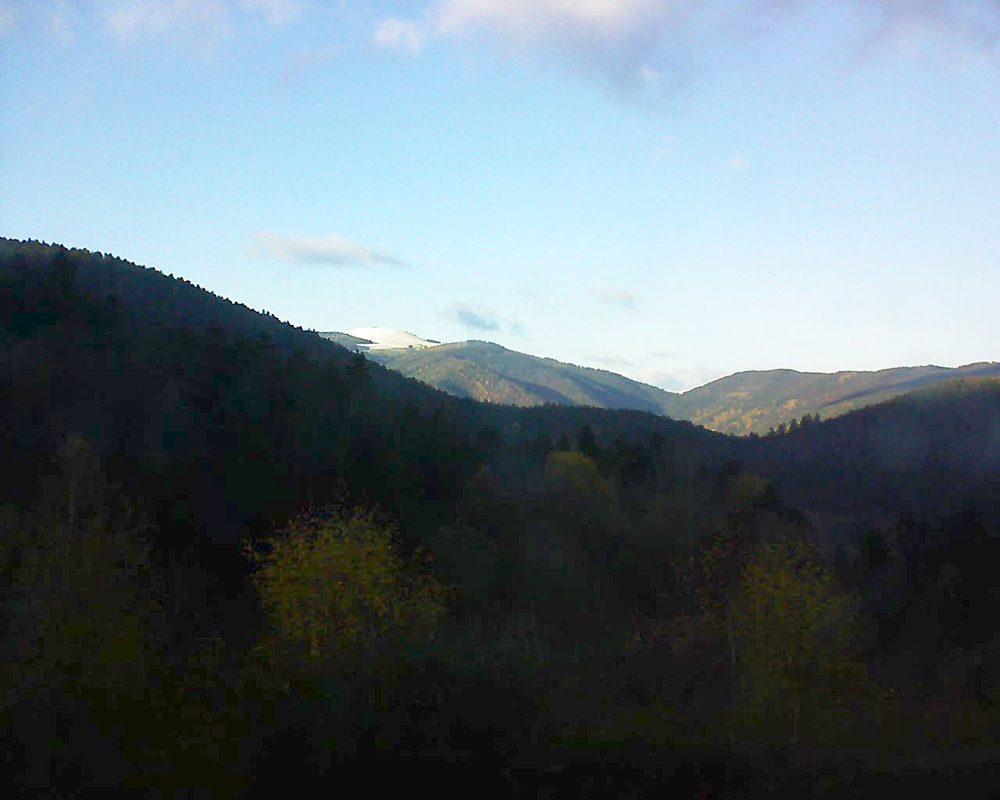 Le petit ballon vu depuis le Domaine Langmatt à Murbach le 19.11.2017 à 15:15 Le petit ballon (Alsace, Vosges) le 19.11.2017 à 15:15
