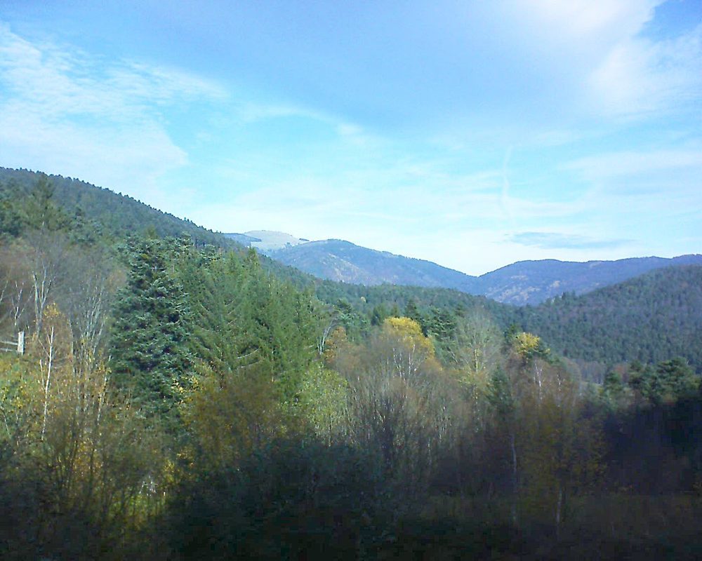Le petit ballon vu depuis le Domaine Langmatt à Murbach le 21.11.2017 à 11:15 Le petit ballon (Alsace, Vosges) le 21.11.2017 à 11:15