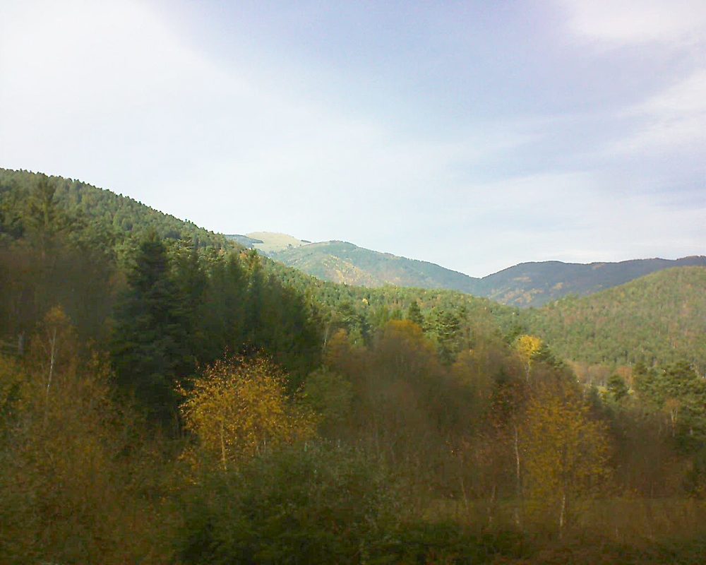 Le petit ballon vu depuis le Domaine Langmatt à Murbach le 21.11.2017 à 13:45 Le petit ballon (Alsace, Vosges) le 21.11.2017 à 13:45