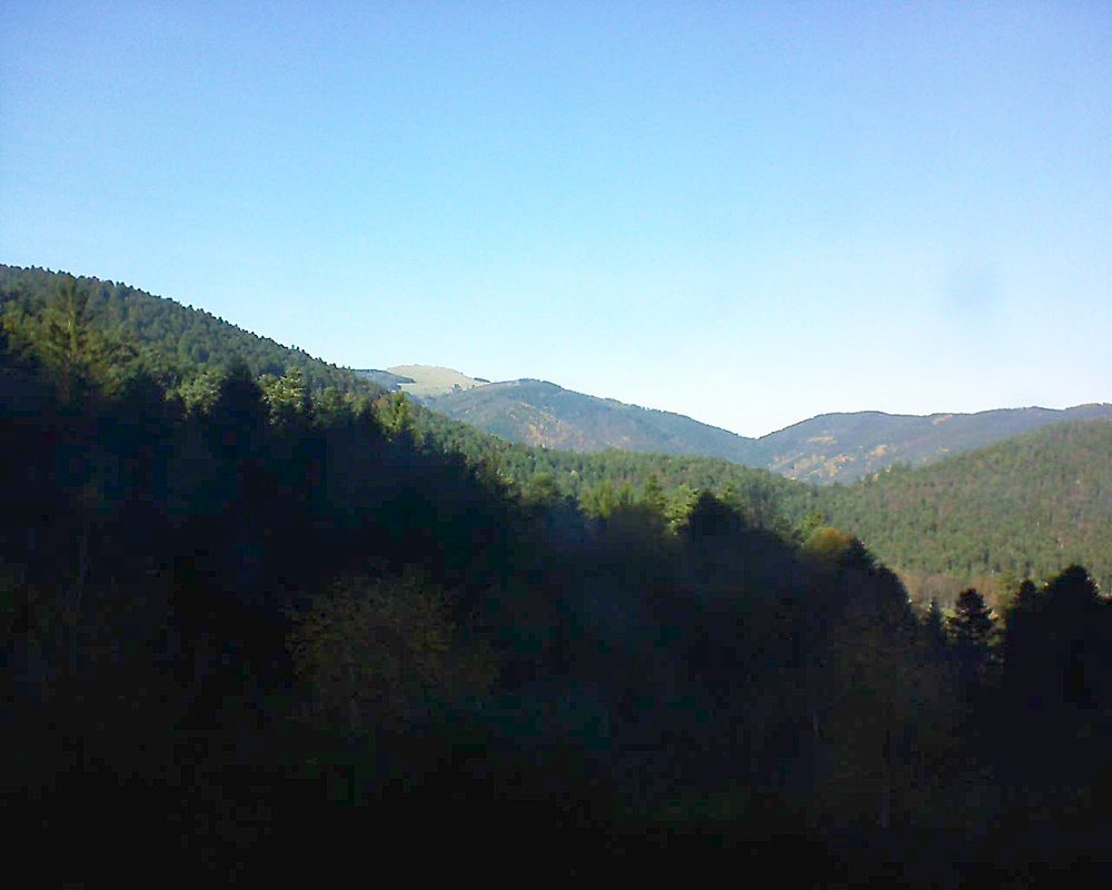 Le petit ballon vu depuis le Domaine Langmatt à Murbach le 22.11.2017 à 14:00 Le petit ballon (Alsace, Vosges) le 22.11.2017 à 14:00