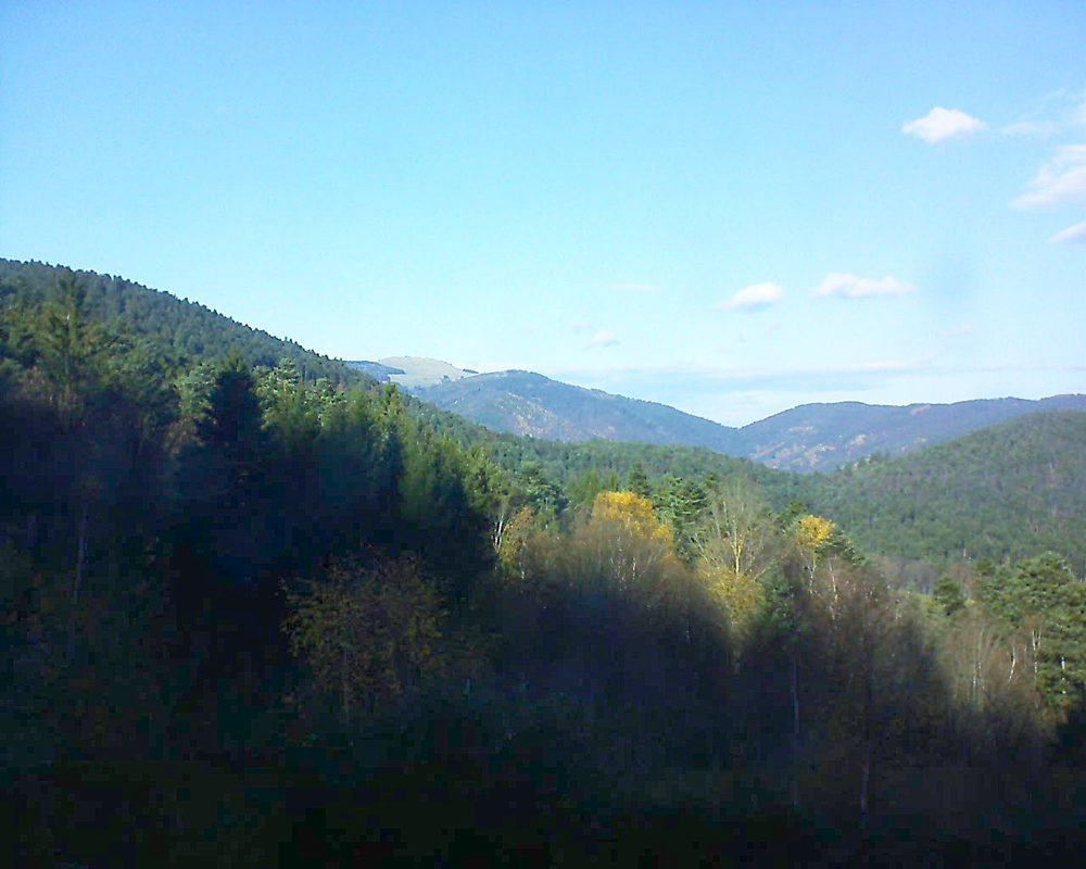 Le petit ballon vu depuis le Domaine Langmatt à Murbach le 23.11.2017 à 13:30 Le petit ballon (Alsace, Vosges) le 23.11.2017 à 13:30